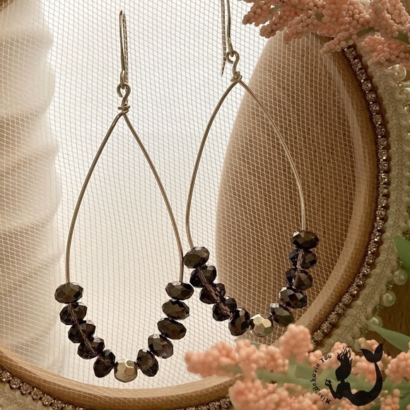 LONG Dangle Earrings Swarovski Crystals and Sterling Silver - Picture 9 of 9